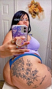 Gorda culona latina colota en tanga tatuada rica bbw