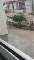 Estudiante se escapa de la escuela para follar en la calle con el novio