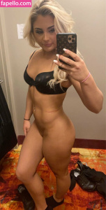 Tiffany Stratton member of WWE leaked porn photos