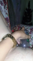 Latina brasileña se masturba con una botella