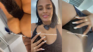 Dominicana amante del sexo anal 