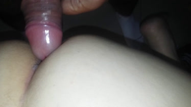 llenandole su hermoso culo de semen 