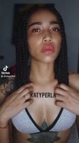 Katyperla colombiana hace video porno con el novio de su hermana y se la meten por el culo